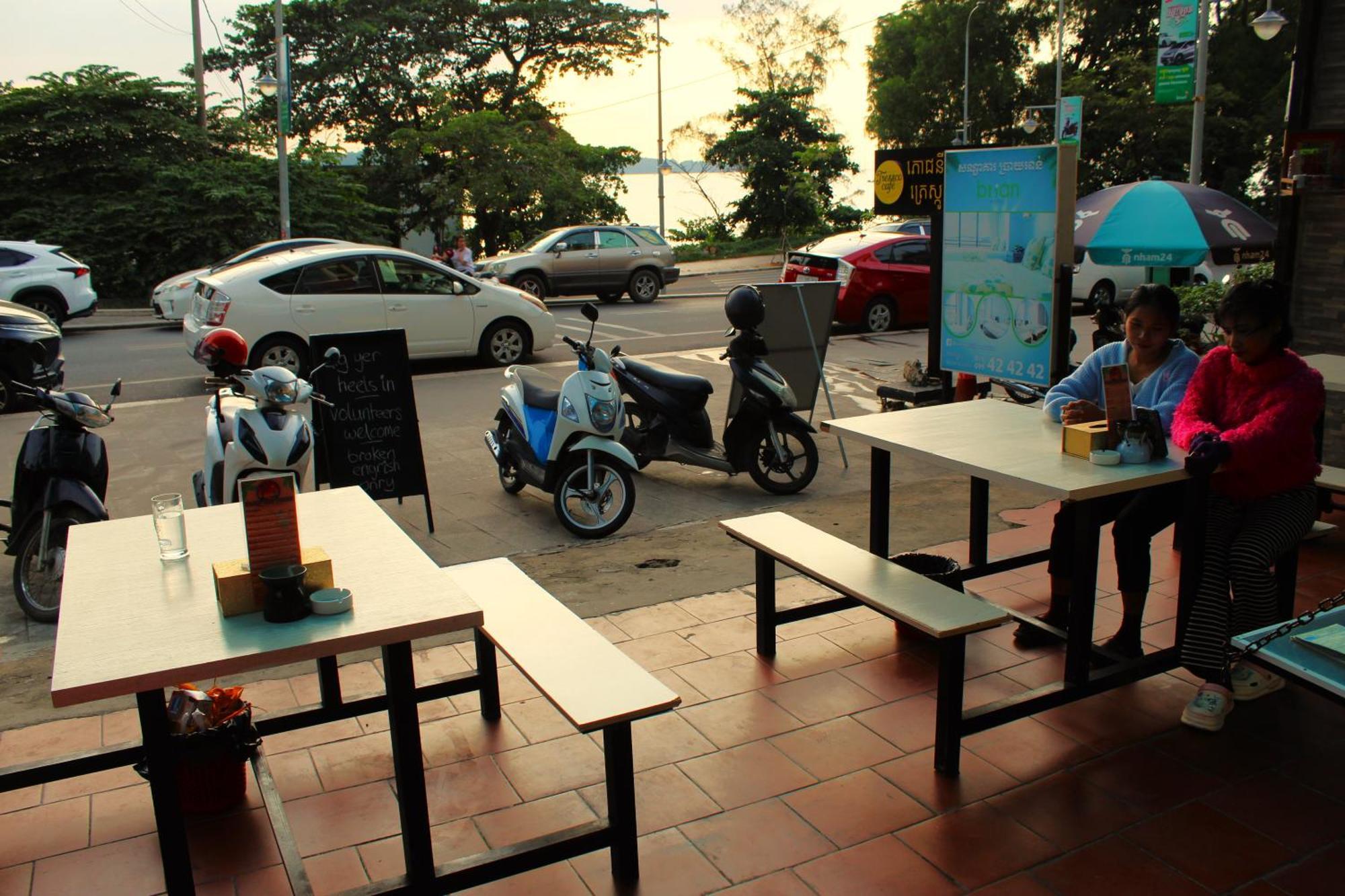Island View Hostel Sihanoukville Exterior photo